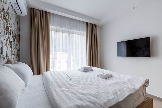 For sale: a spacious and luxuriously furnished three-bedroom apartment in the Sunny Side complex. — photo 19